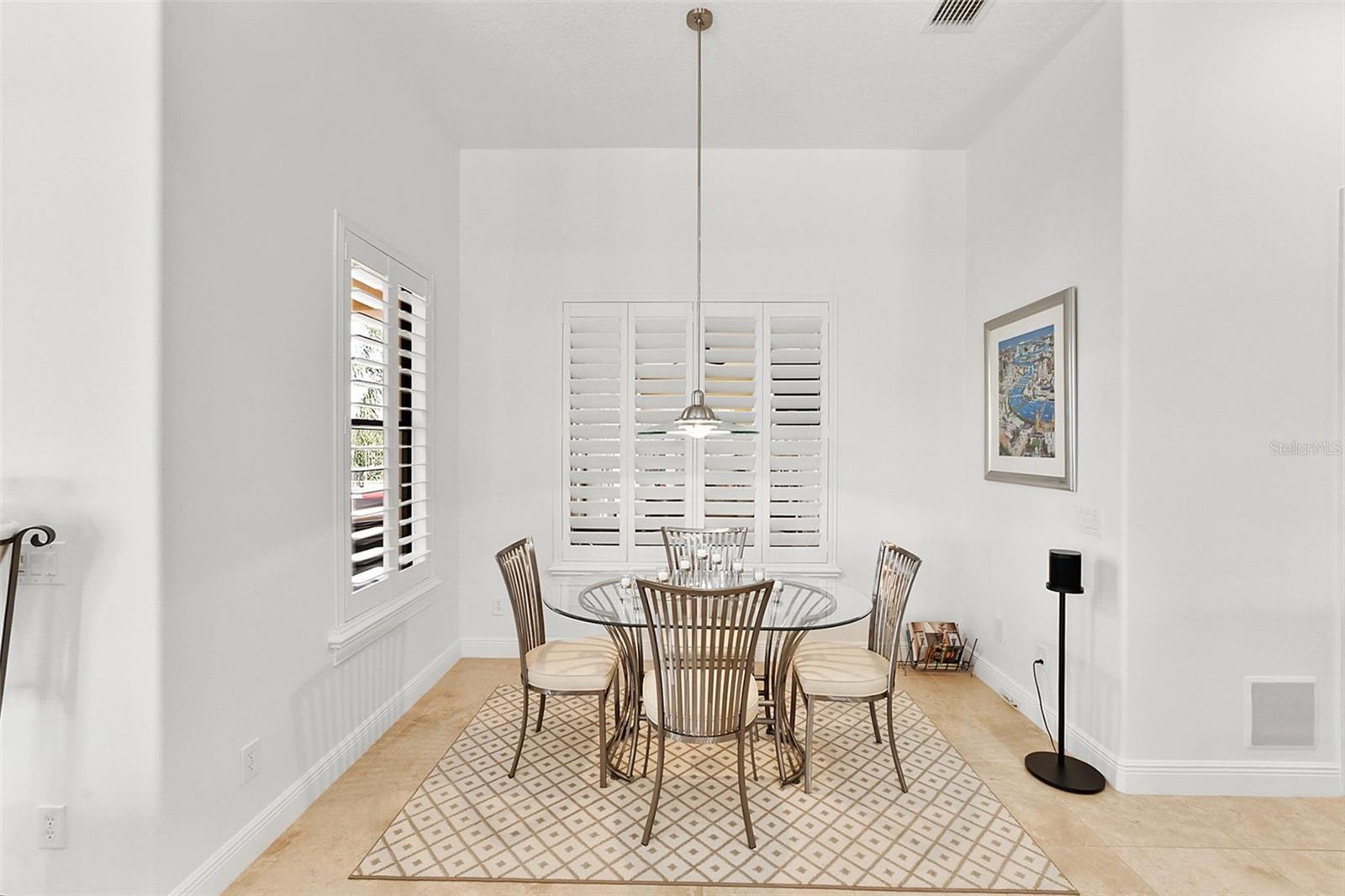 V4943735 Property Photo