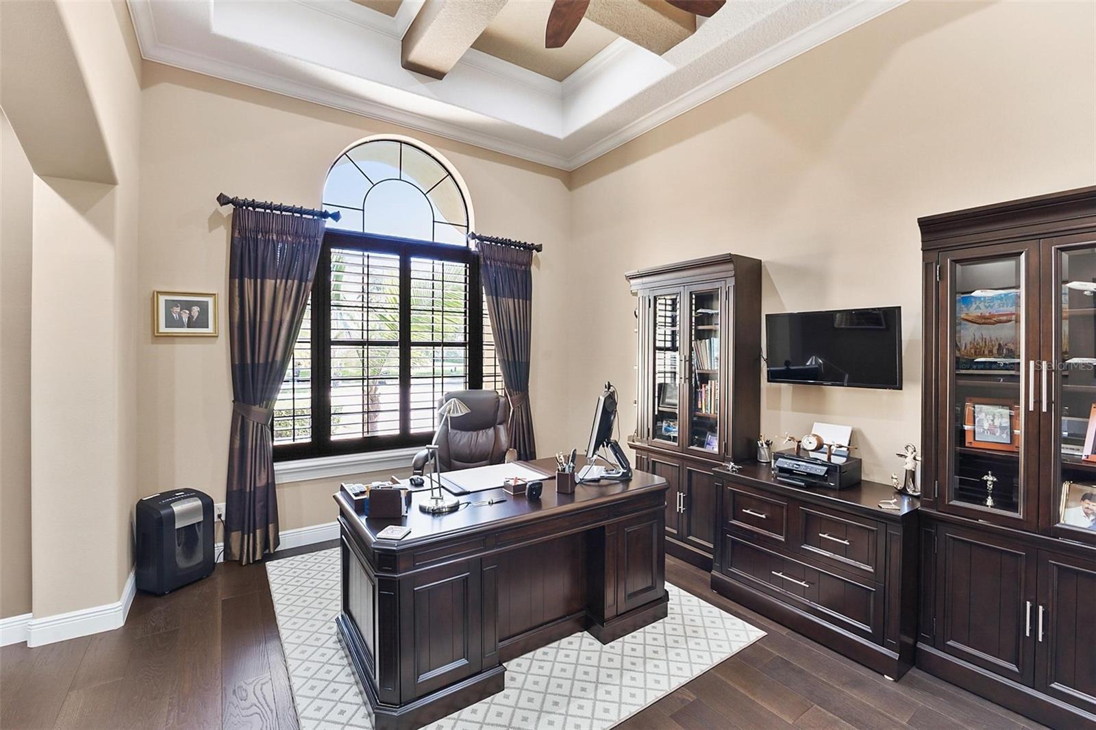 V4943735 Property Photo