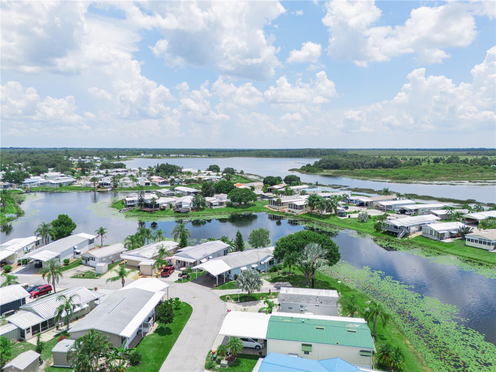 17 RED QUILL CIR, LAKE WALES, FL, 33898