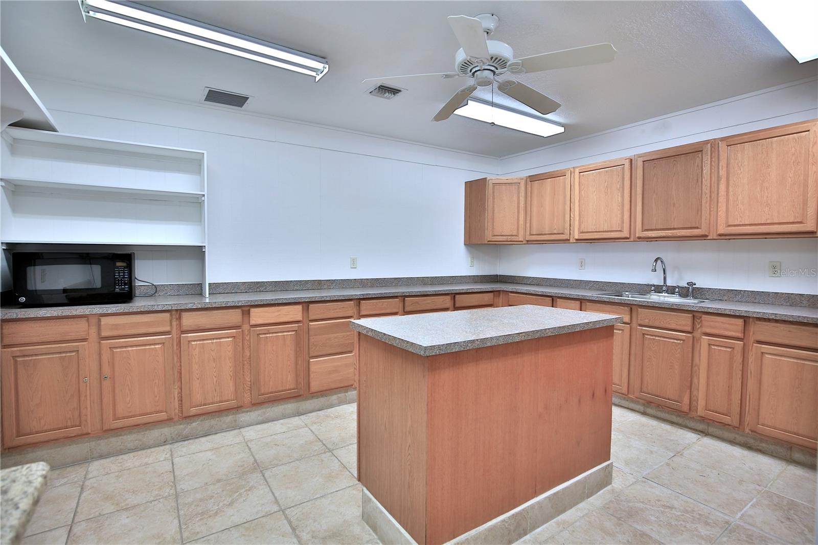 8745 NW HIGHWAY 225, OCALA, FL, 34482