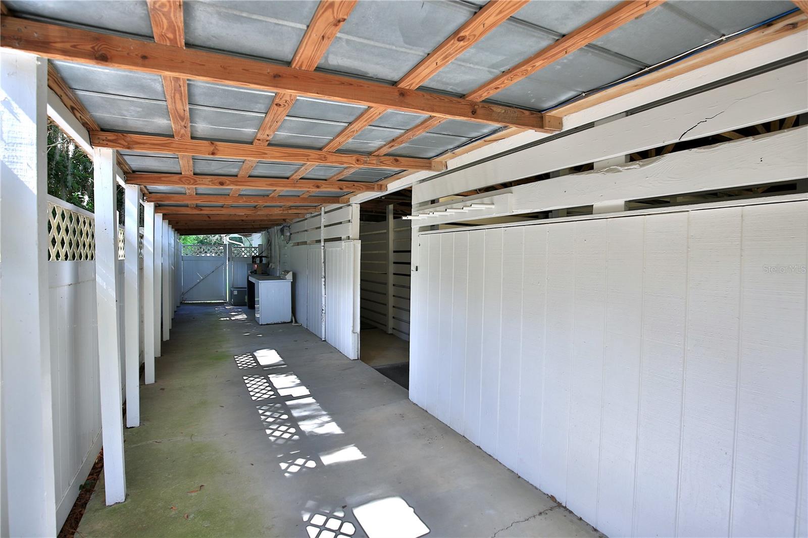 8745 NW HIGHWAY 225, OCALA, FL, 34482