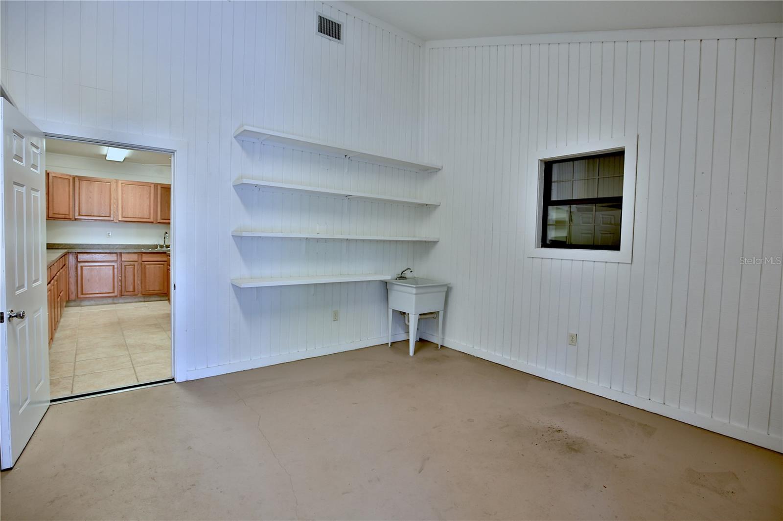 8745 NW HIGHWAY 225, OCALA, FL, 34482