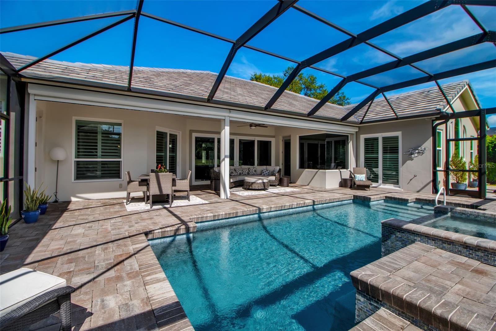 A4658588 Property Photo