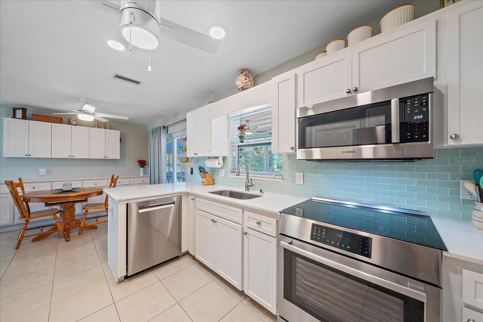 10341 GREENWAY AVE, ENGLEWOOD, FL, 34224