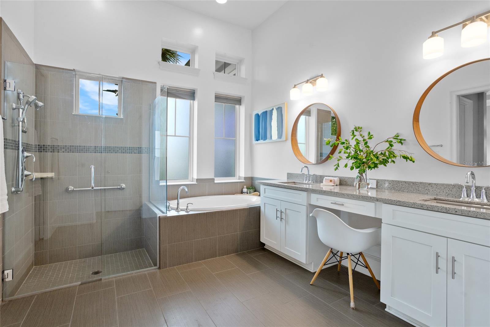 8360 MISTRAL DR, ORLANDO, FL, 32827