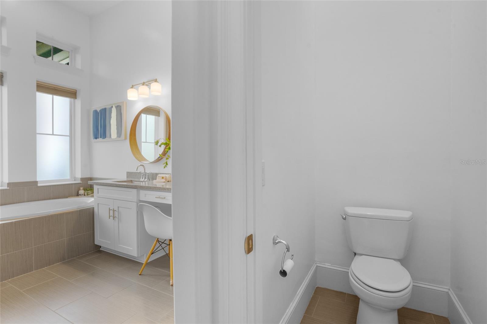 8360 MISTRAL DR, ORLANDO, FL, 32827