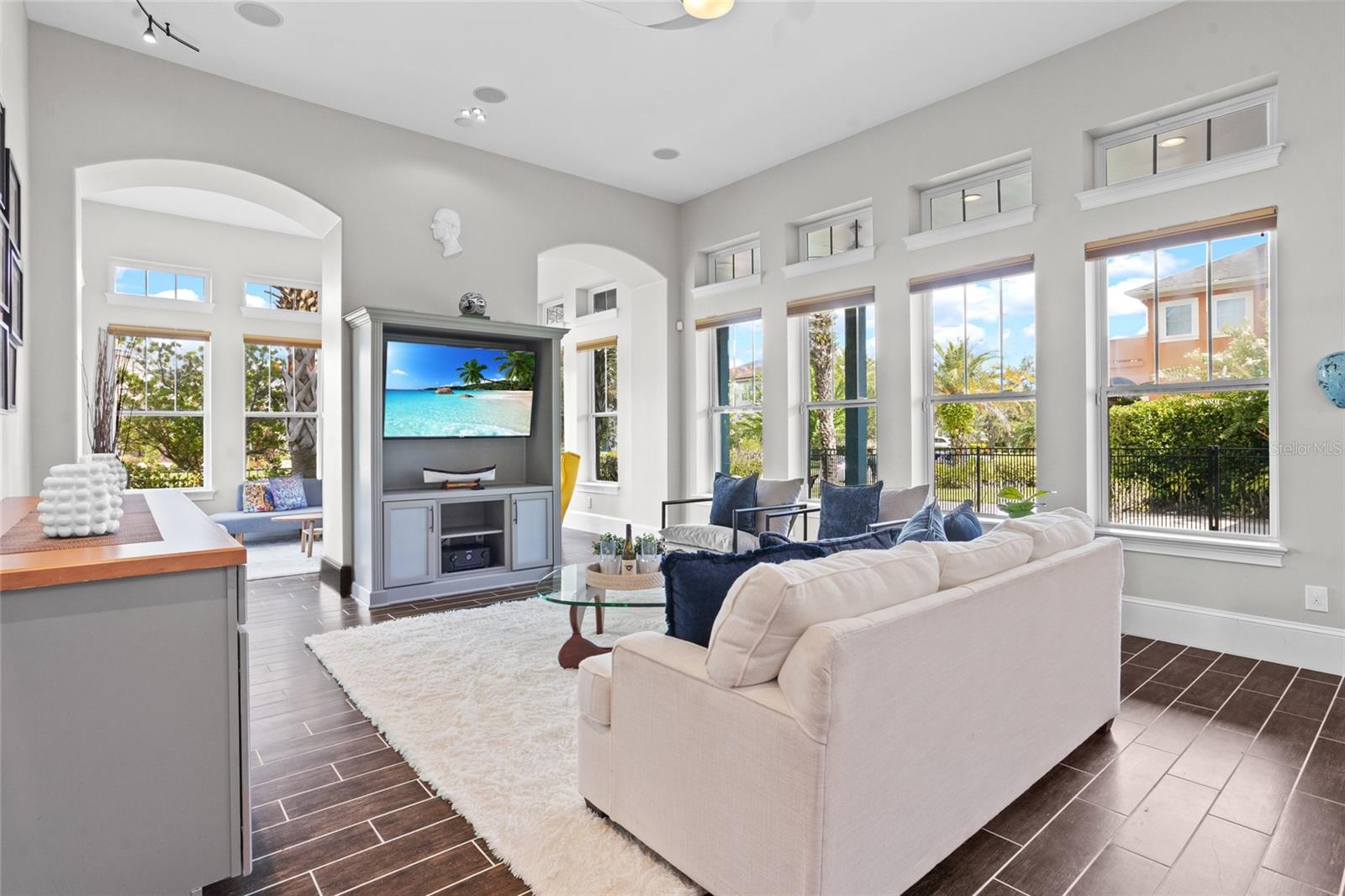 8360 MISTRAL DR, ORLANDO, FL, 32827