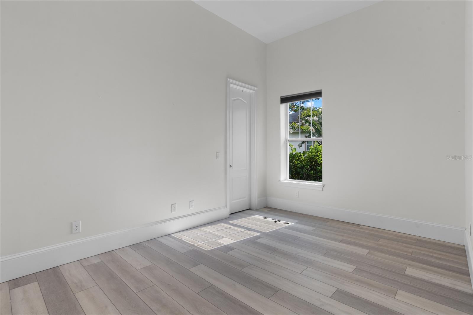 8360 MISTRAL DR, ORLANDO, FL, 32827