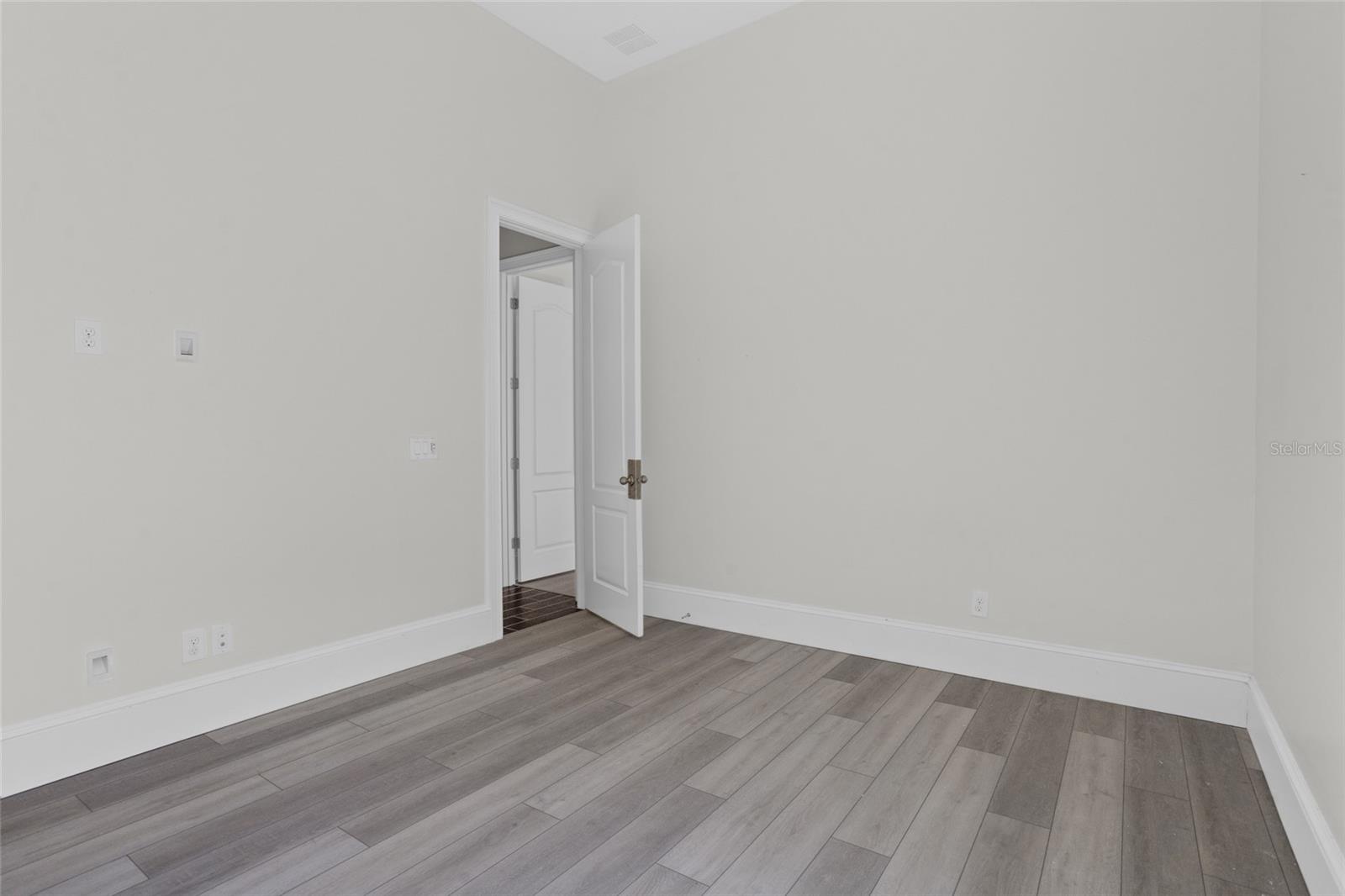 8360 MISTRAL DR, ORLANDO, FL, 32827