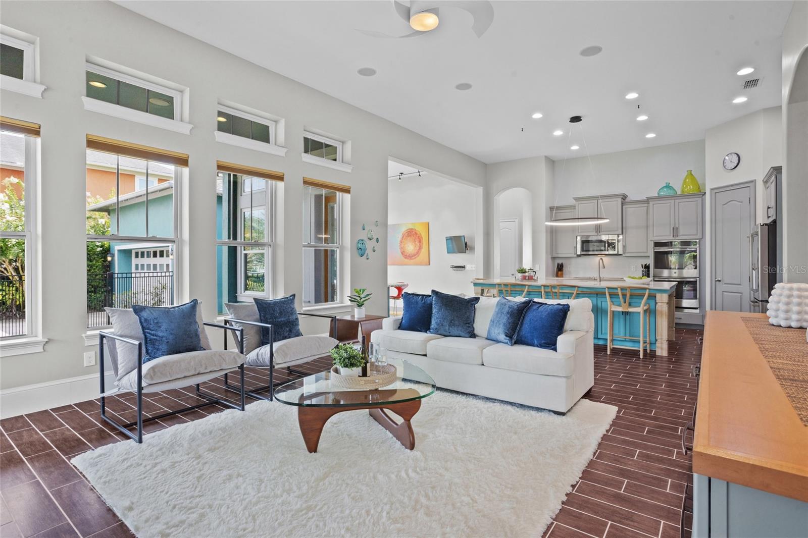 8360 MISTRAL DR, ORLANDO, FL, 32827