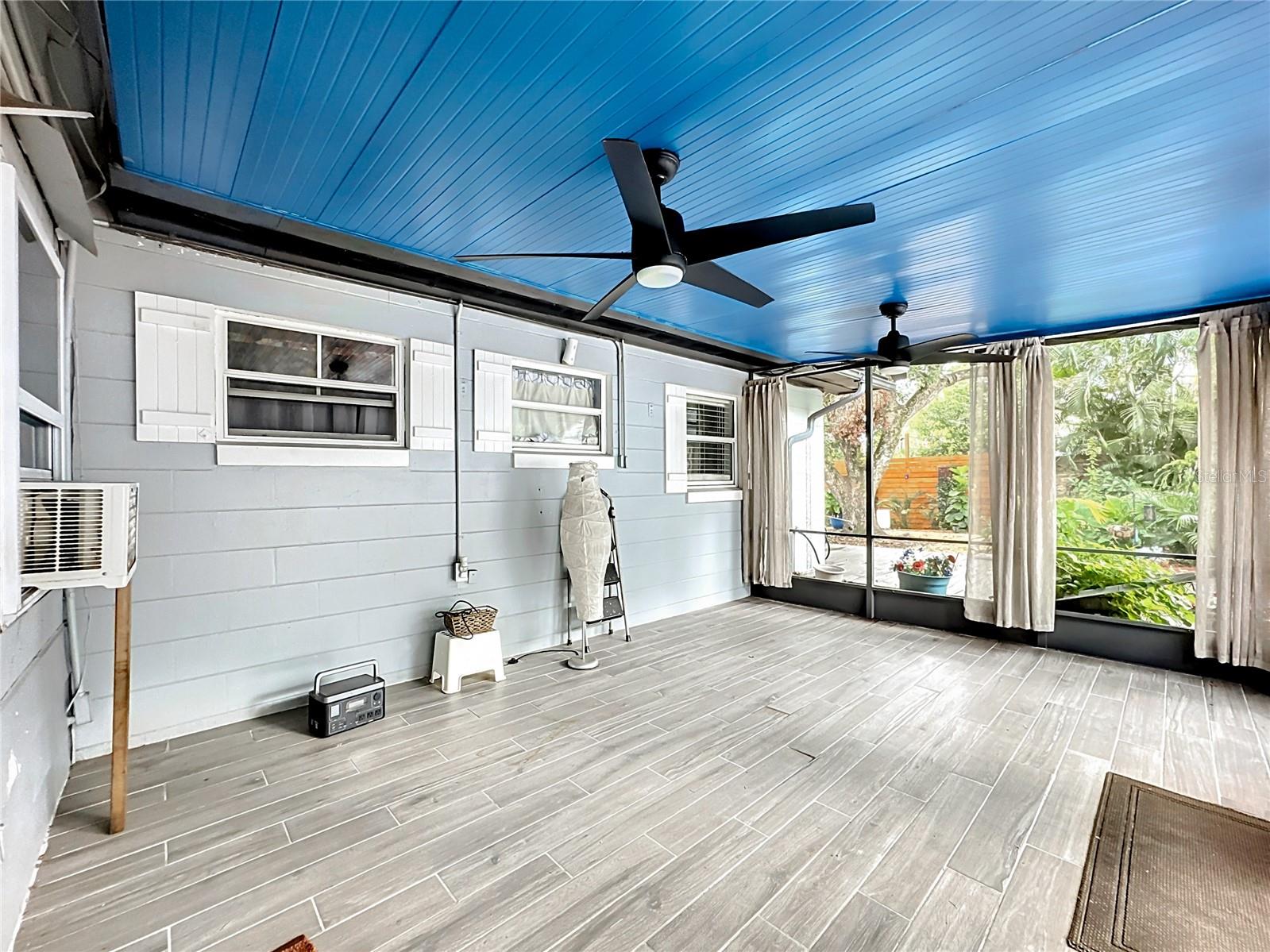 230 S EMBREY DR, CASSELBERRY, FL, 32707