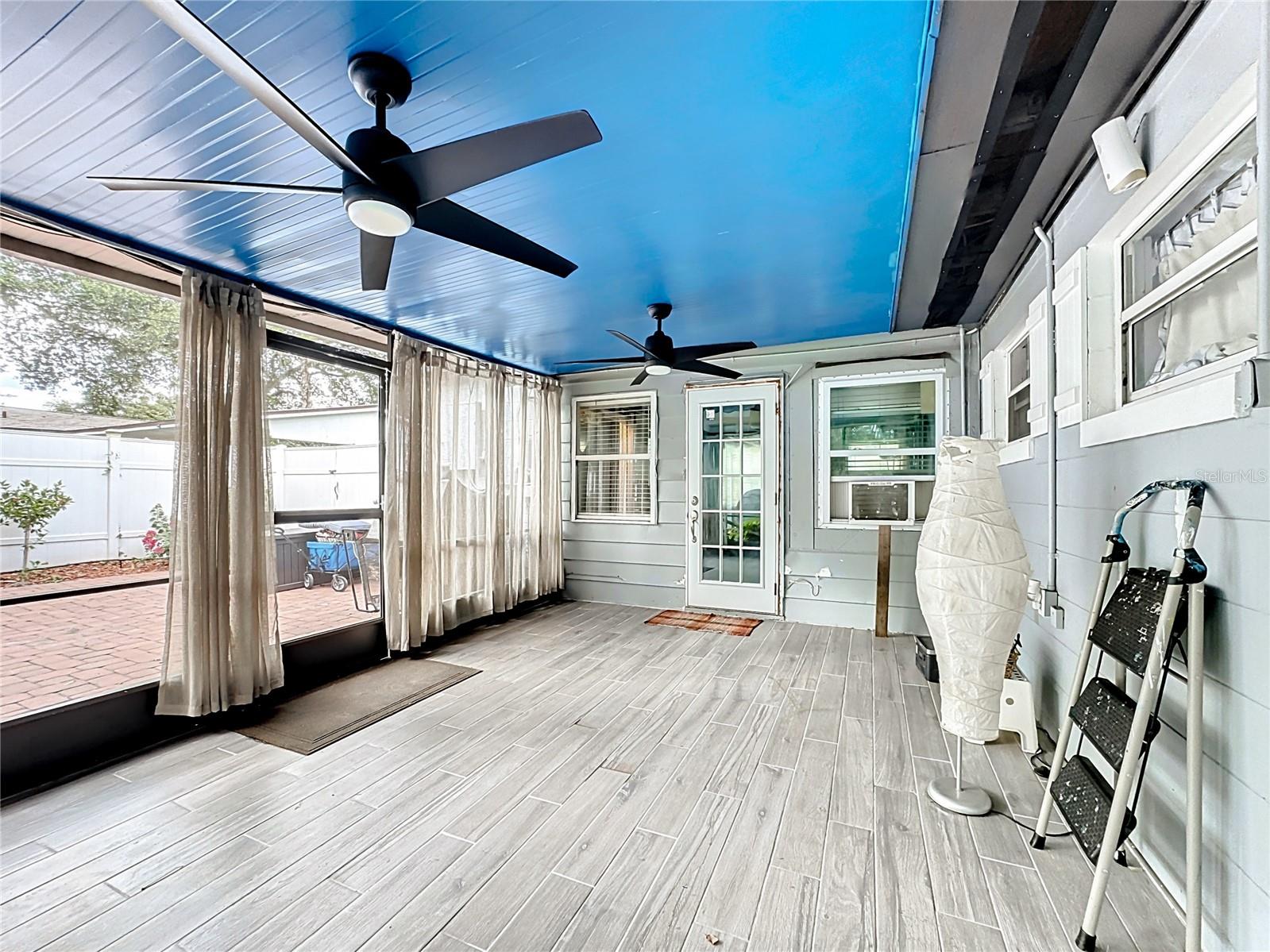 230 S EMBREY DR, CASSELBERRY, FL, 32707