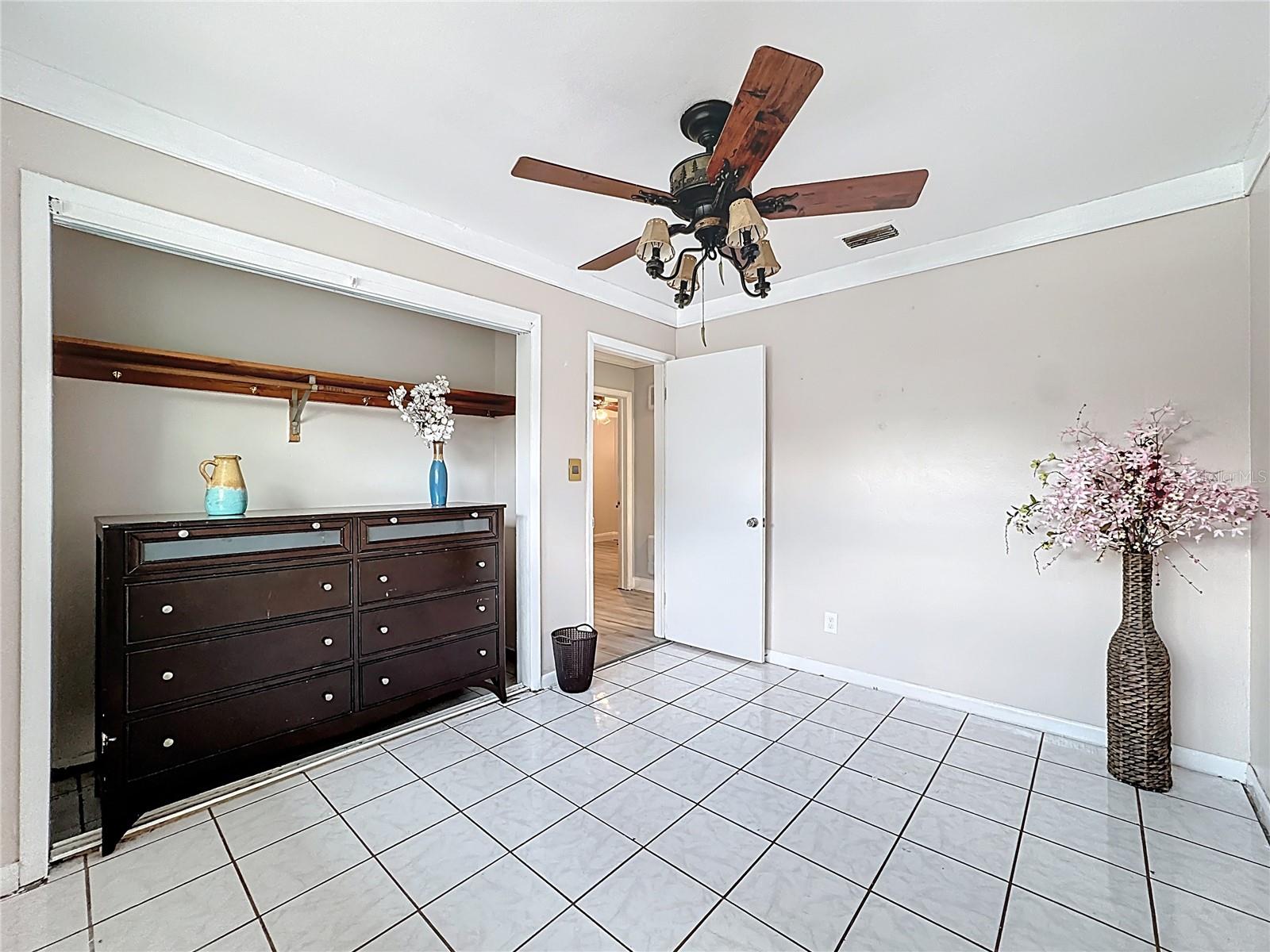 230 S EMBREY DR, CASSELBERRY, FL, 32707