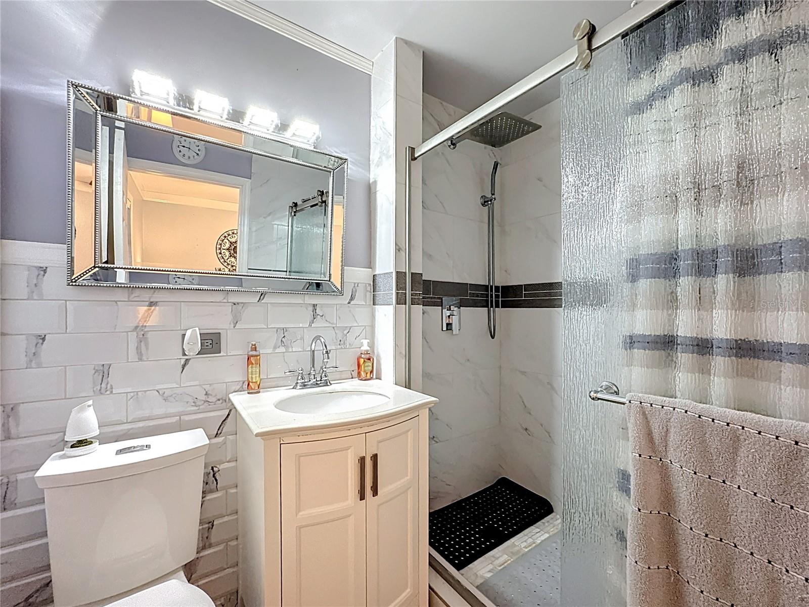 230 S EMBREY DR, CASSELBERRY, FL, 32707