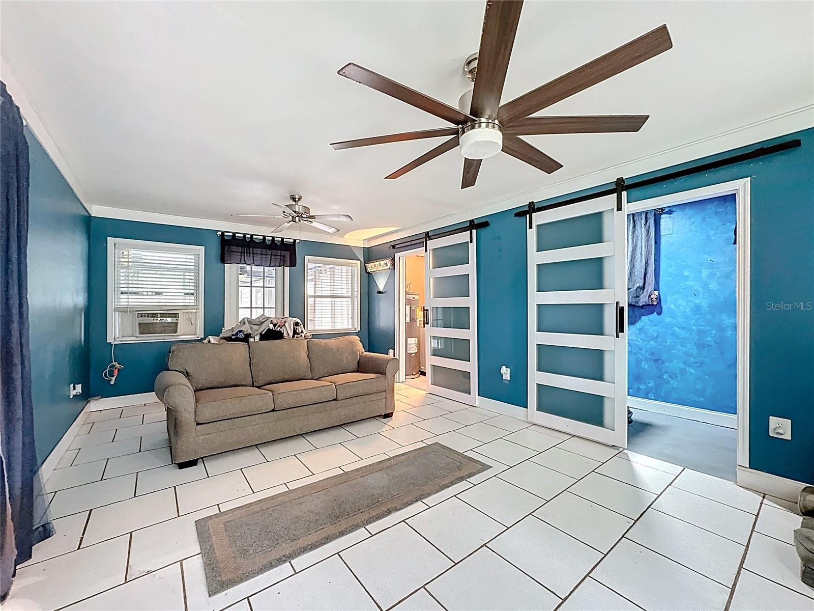 230 S EMBREY DR, CASSELBERRY, FL, 32707