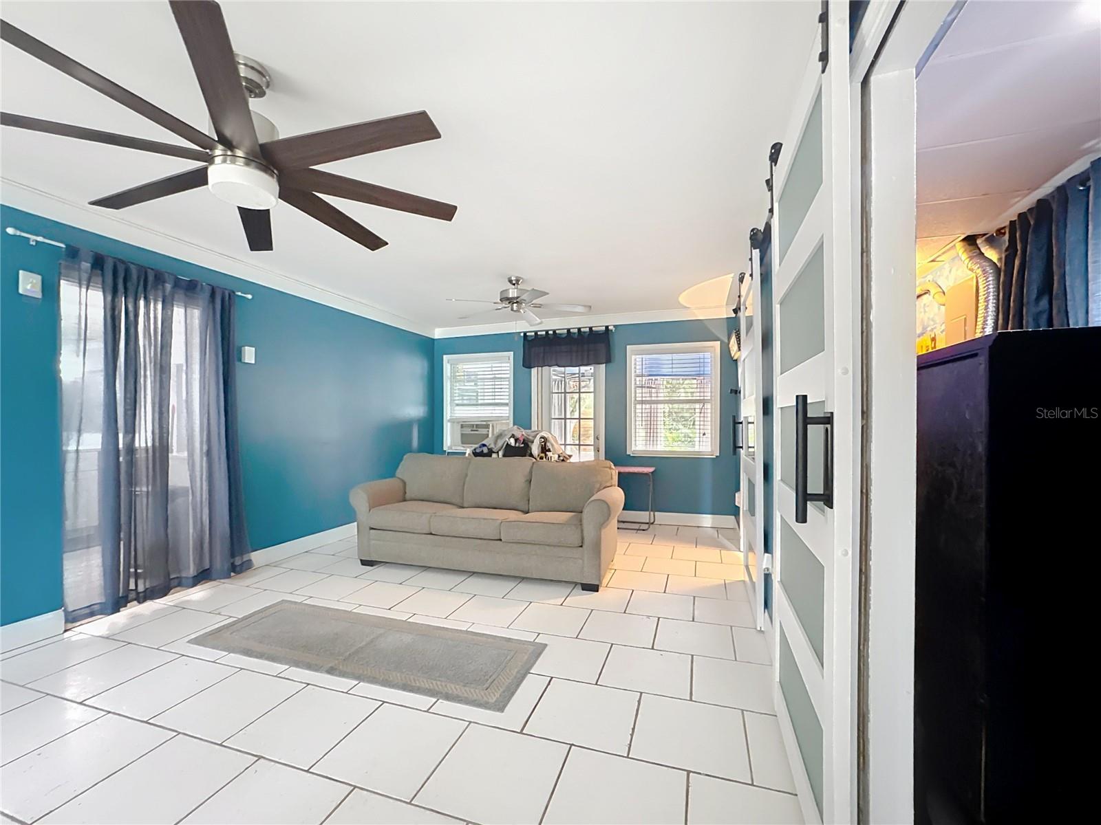 230 S EMBREY DR, CASSELBERRY, FL, 32707