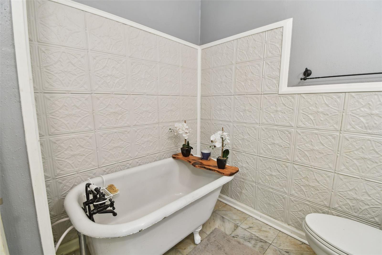 1020 CHARLES ST, CLEARWATER, FL, 33755