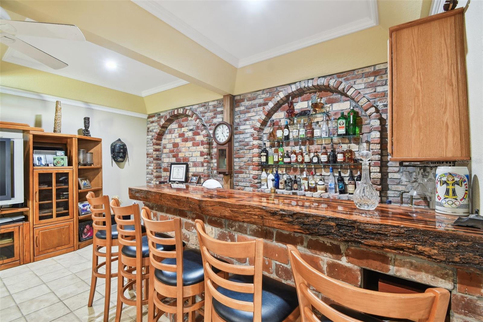 1020 CHARLES ST, CLEARWATER, FL, 33755