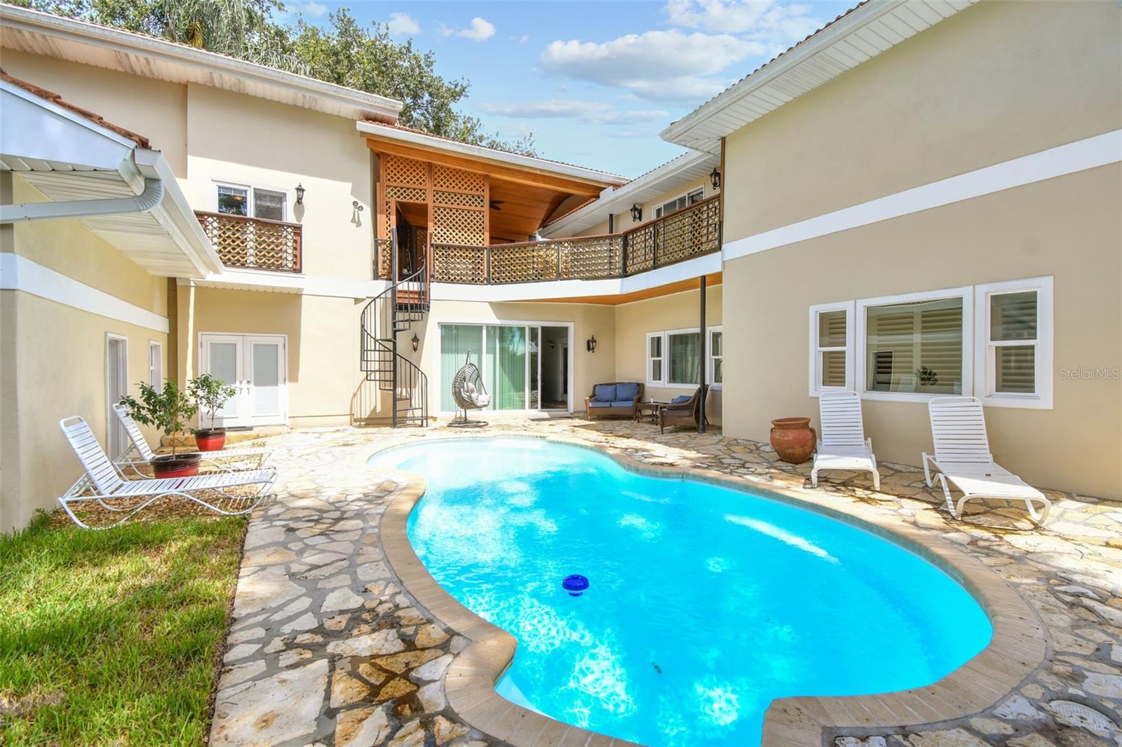 1020 CHARLES ST, CLEARWATER, FL, 33755