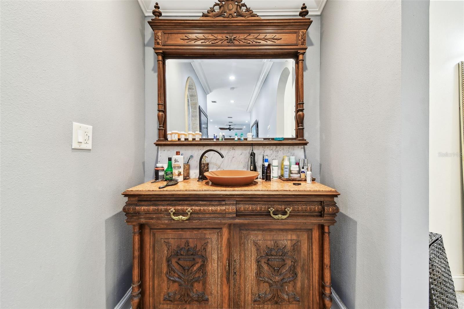 1020 CHARLES ST, CLEARWATER, FL, 33755