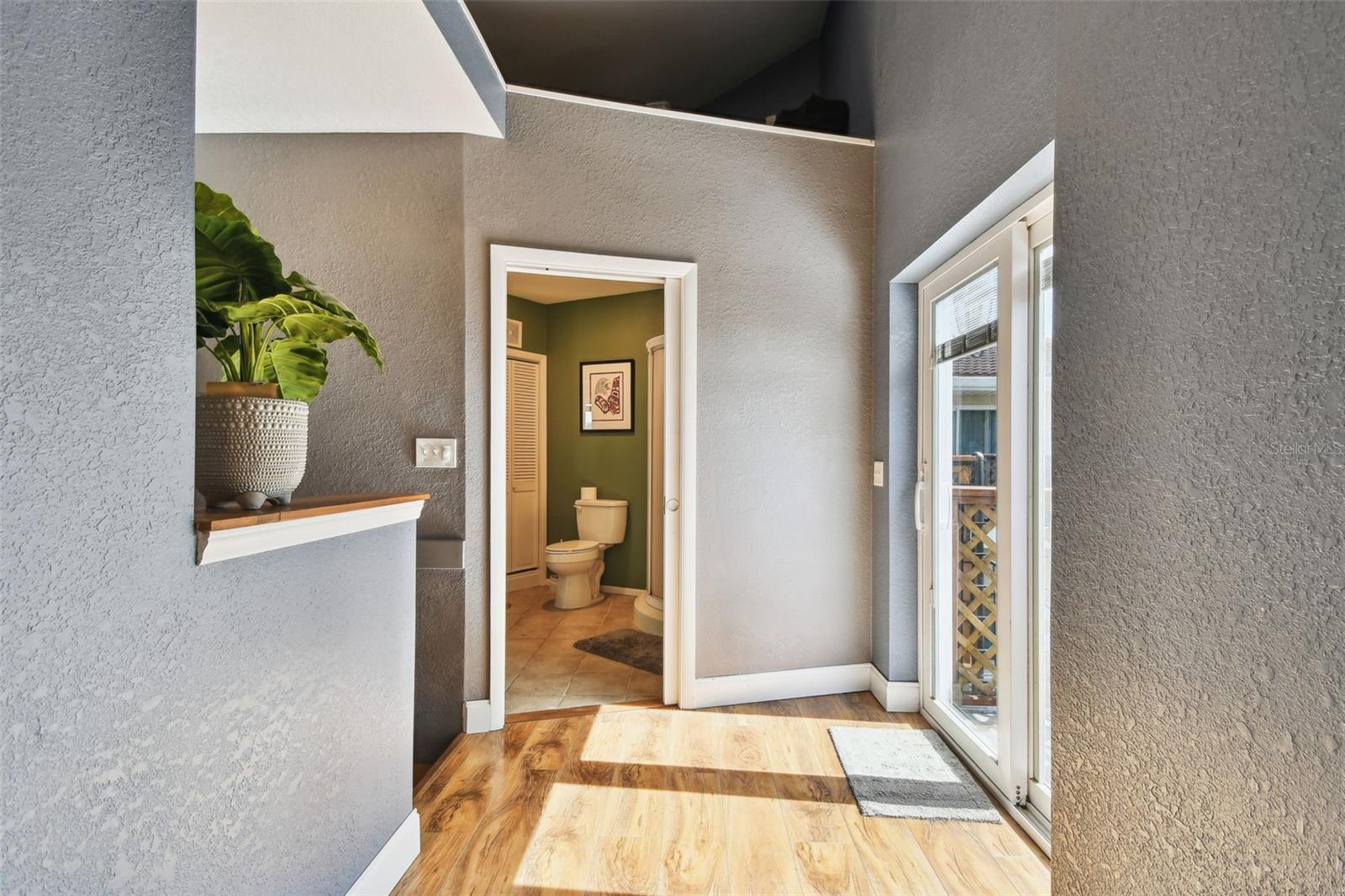 1020 CHARLES ST, CLEARWATER, FL, 33755