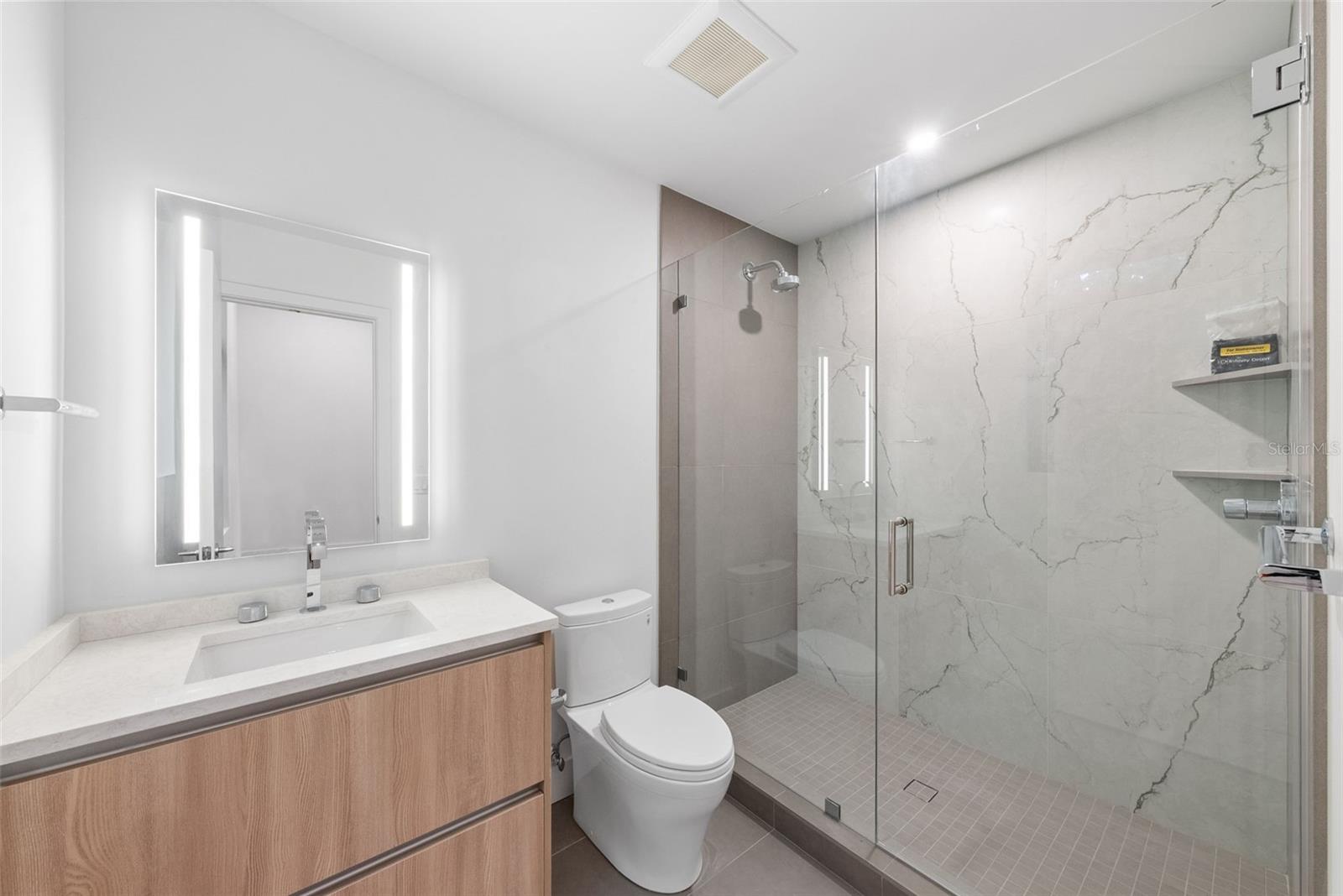 TB8406282 Property Photo