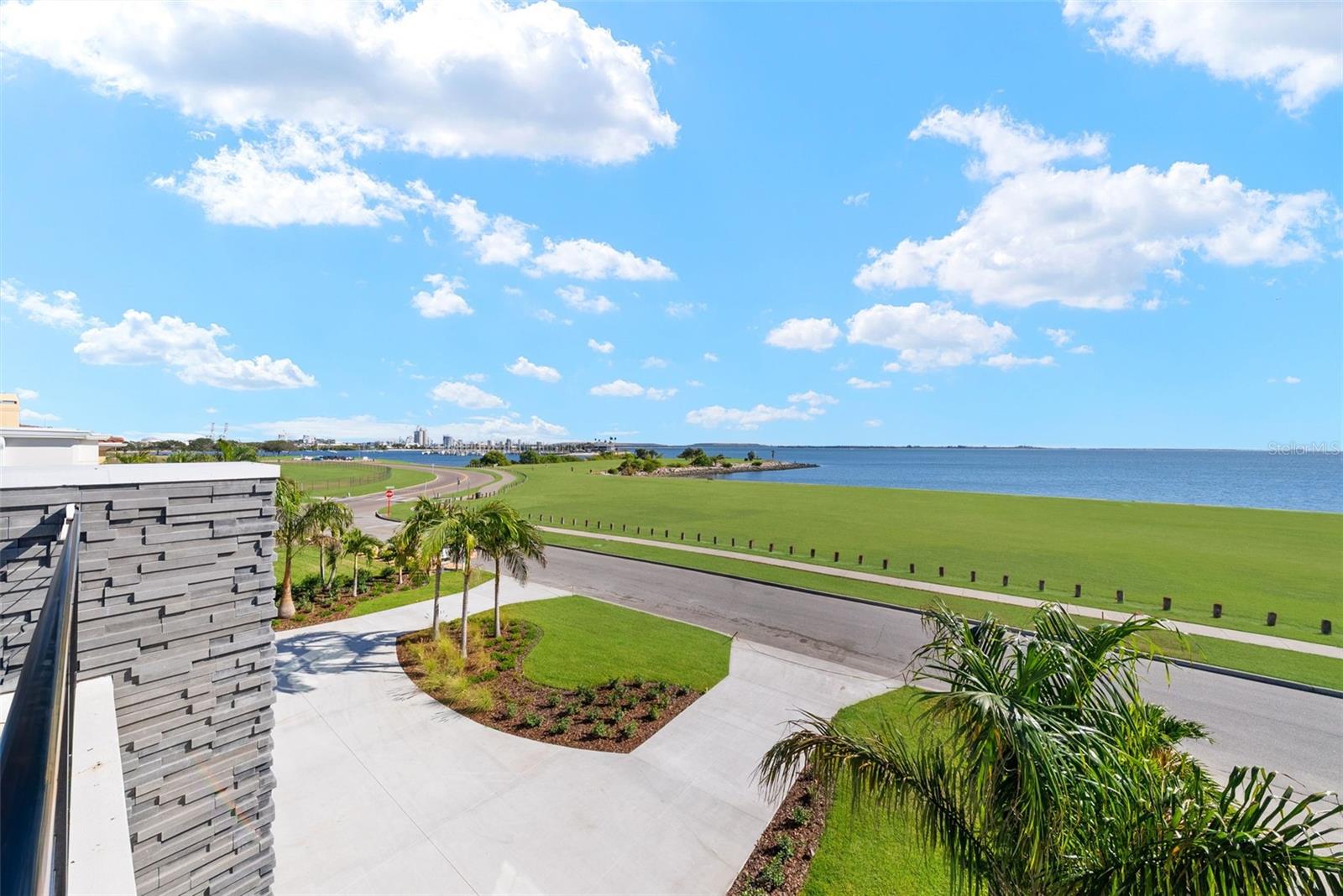 TB8406282 Property Photo