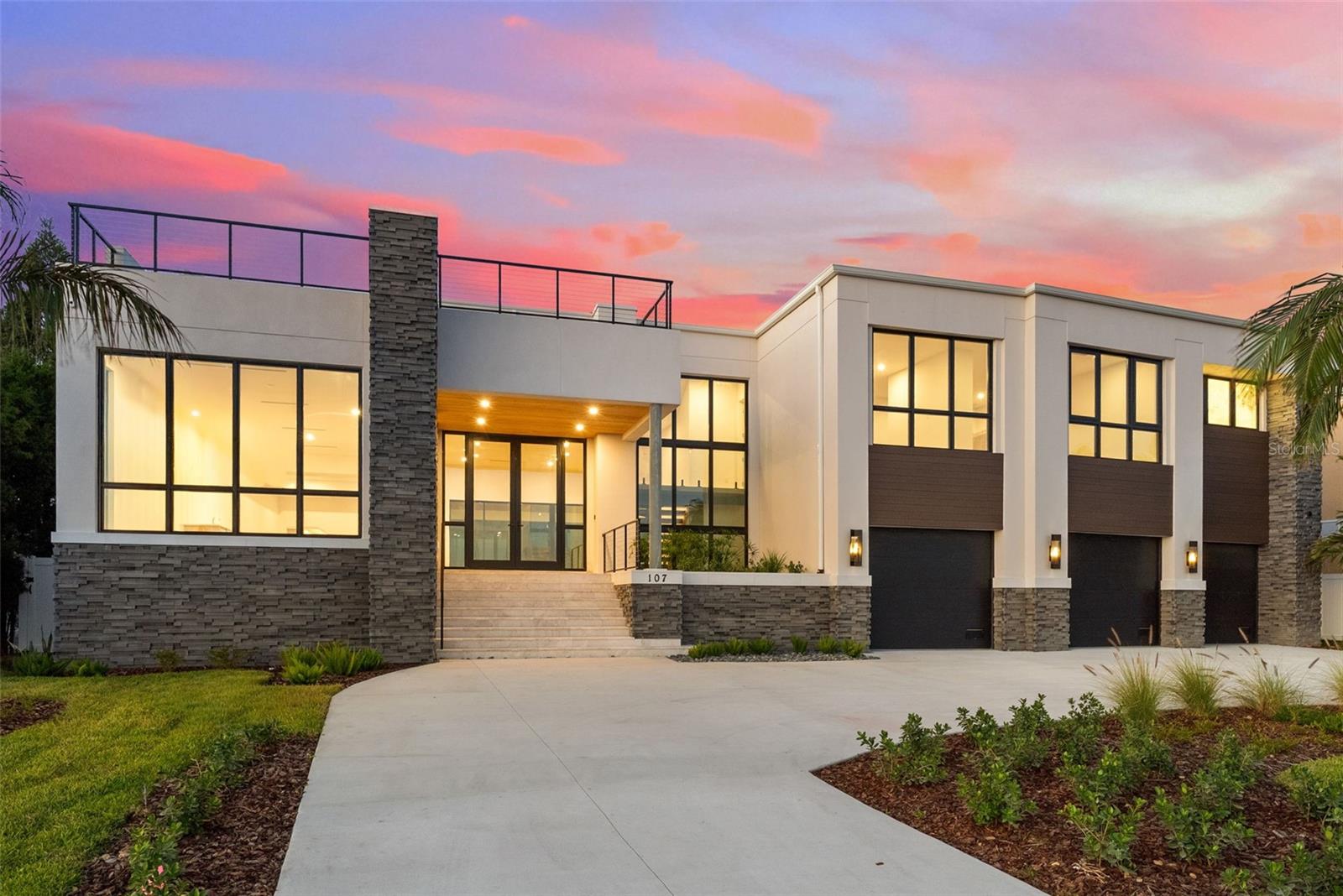 TB8406282 Property Photo