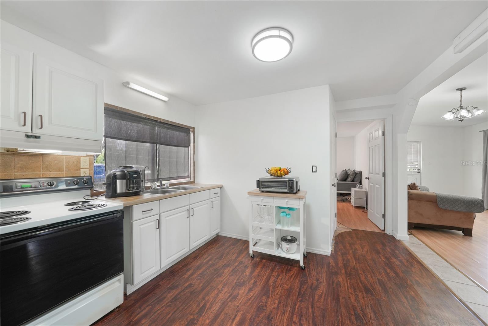 C7512298 Property Photo