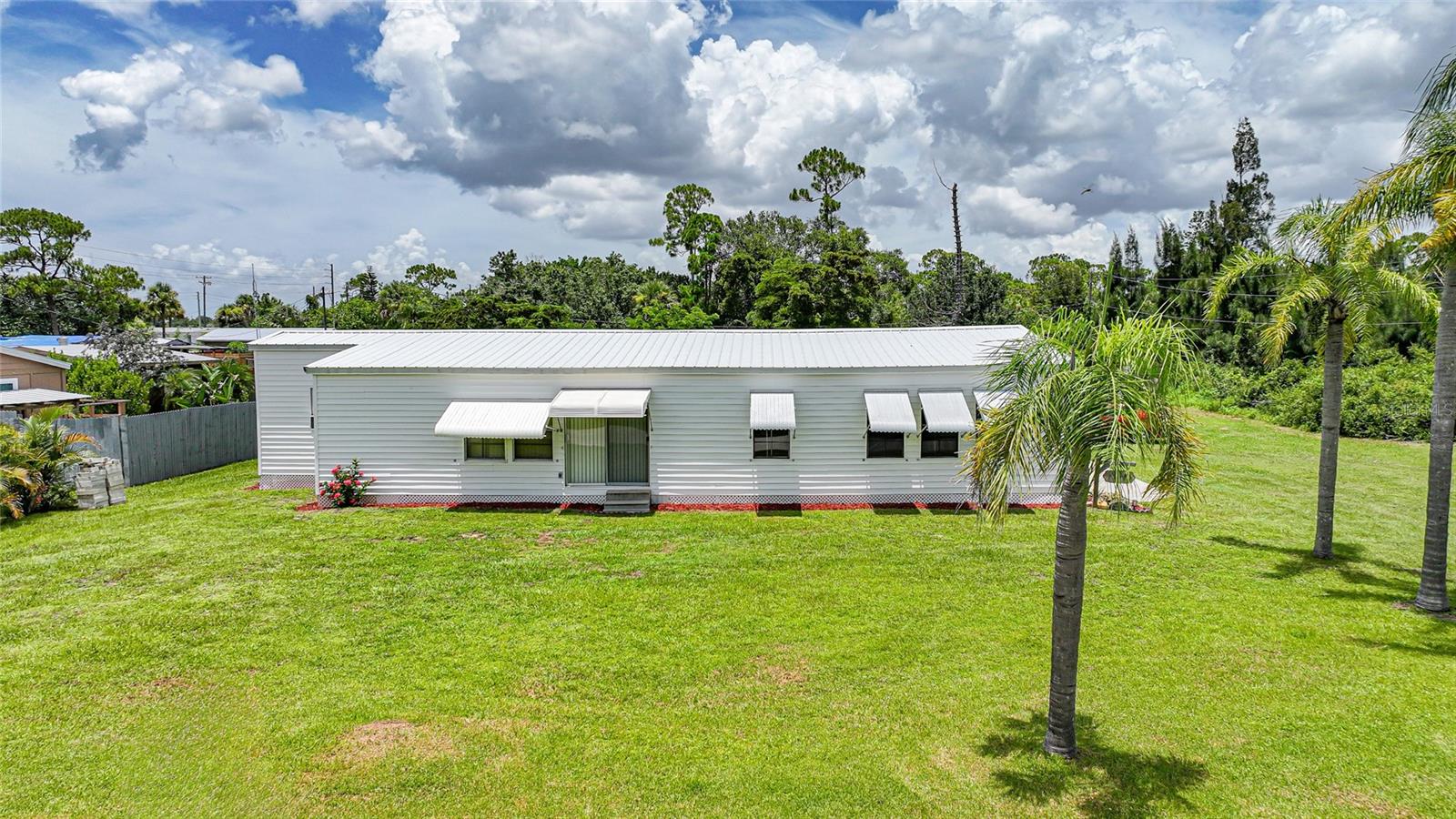 C7512298 Property Photo