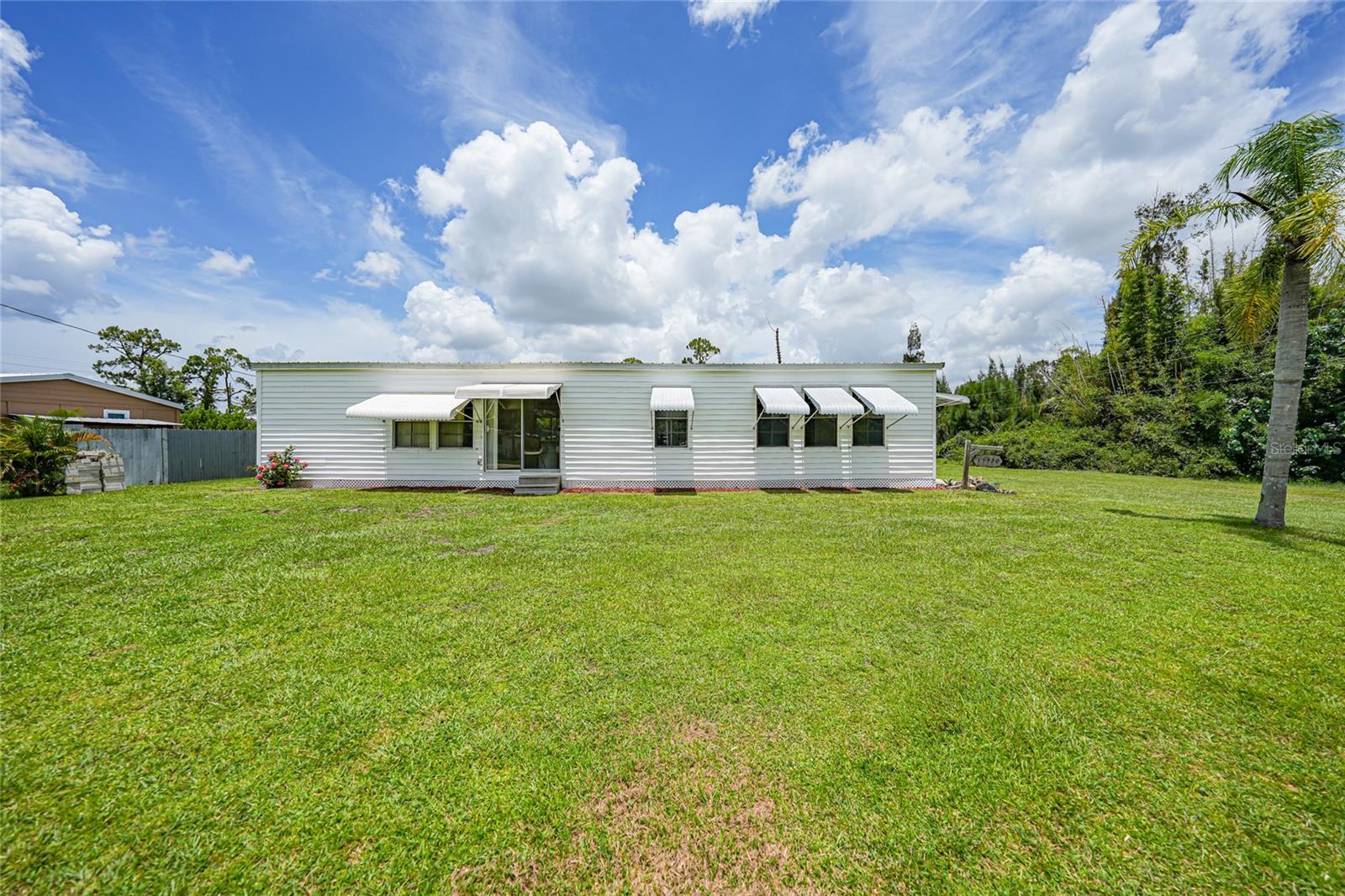 C7512298 Property Photo