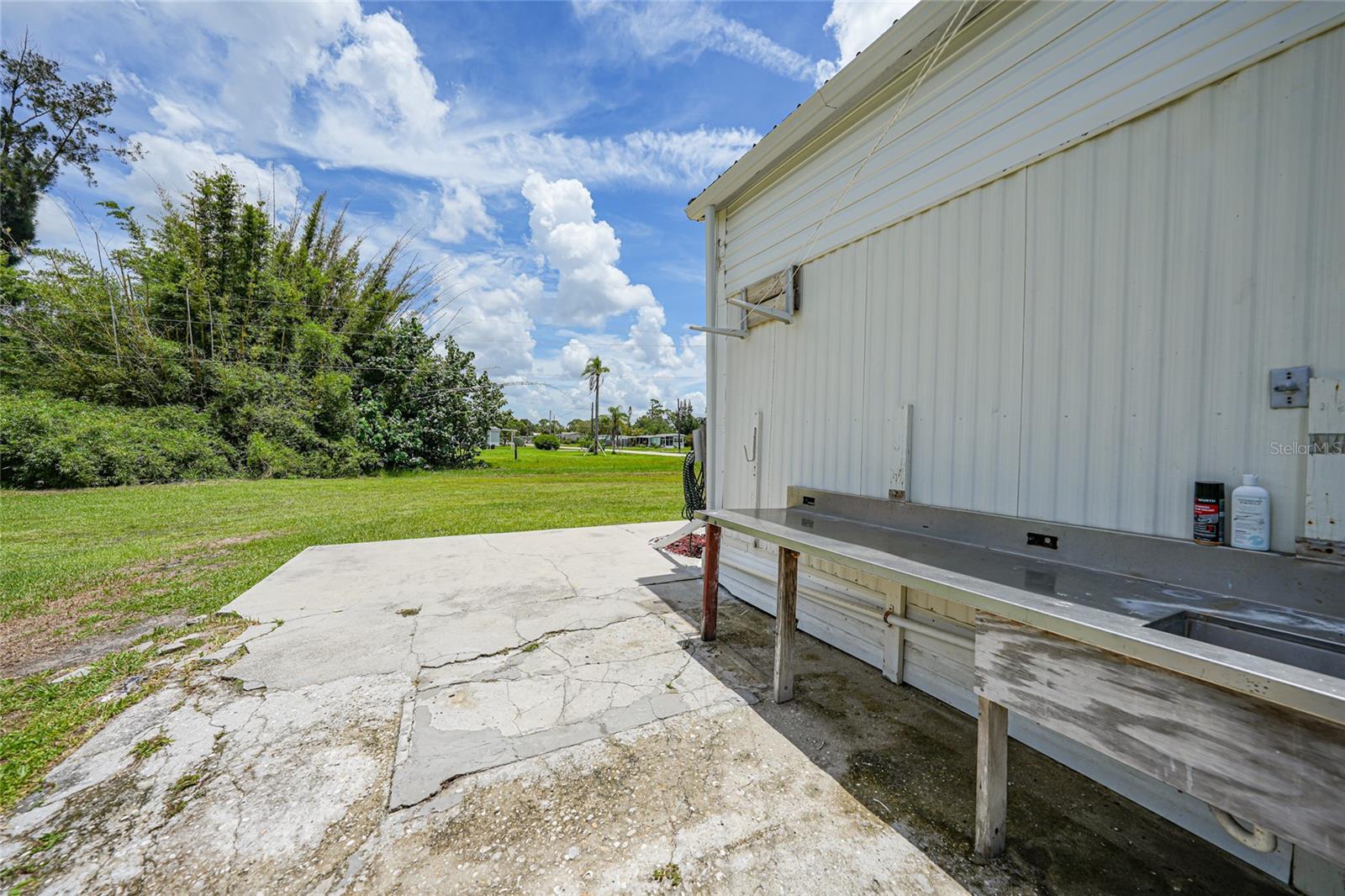 C7512298 Property Photo