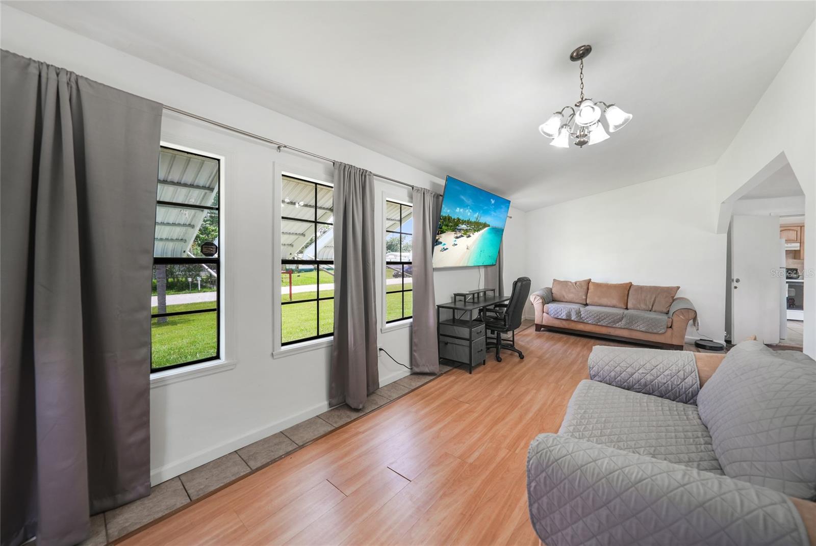 C7512298 Property Photo