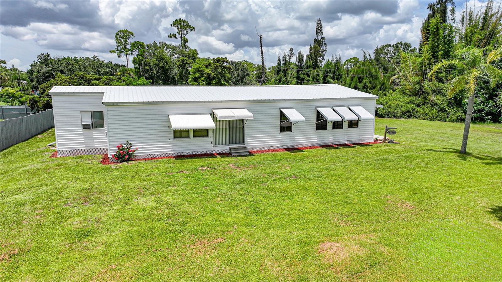 C7512298 Property Photo