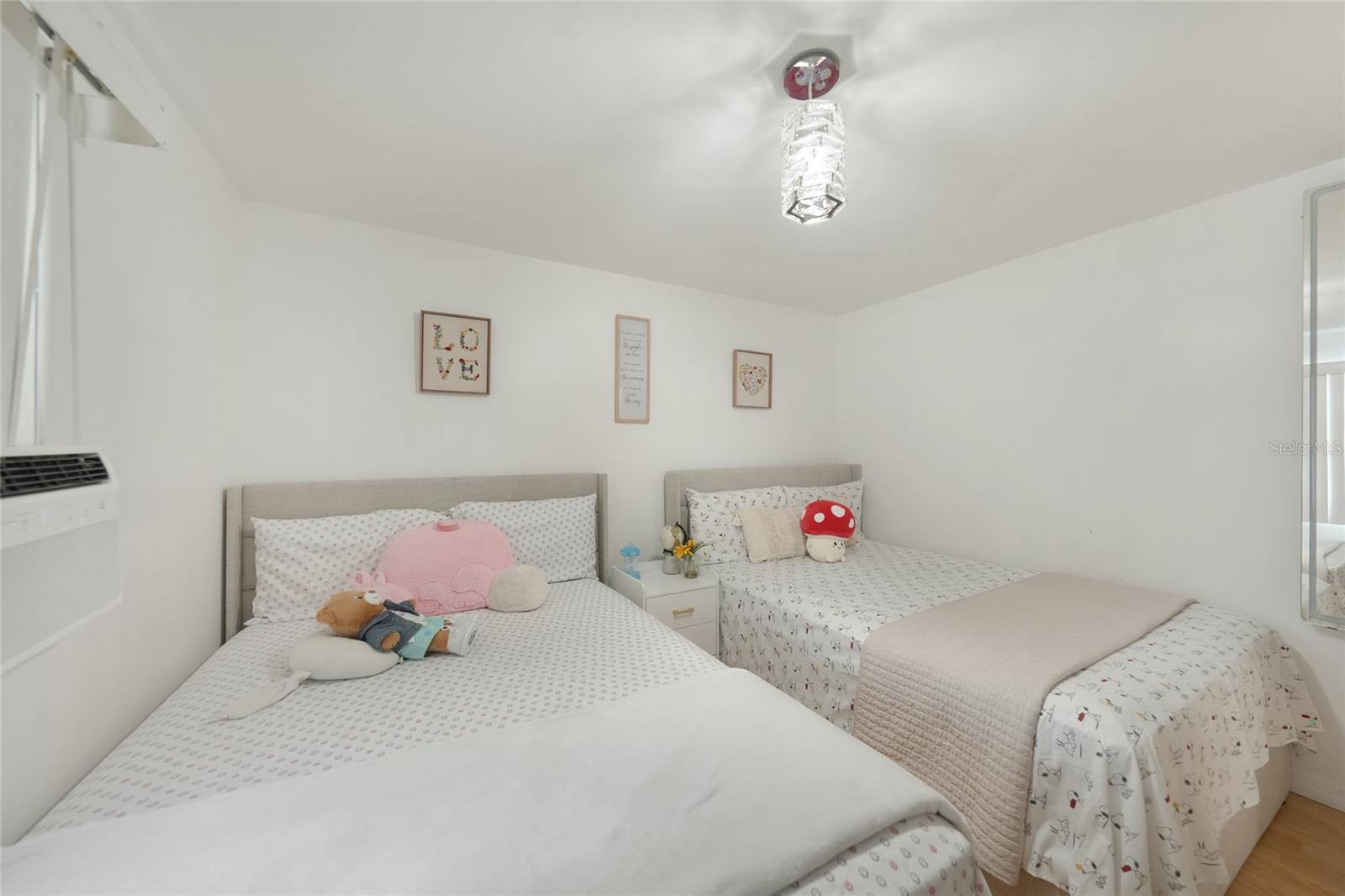 C7512298 Property Photo