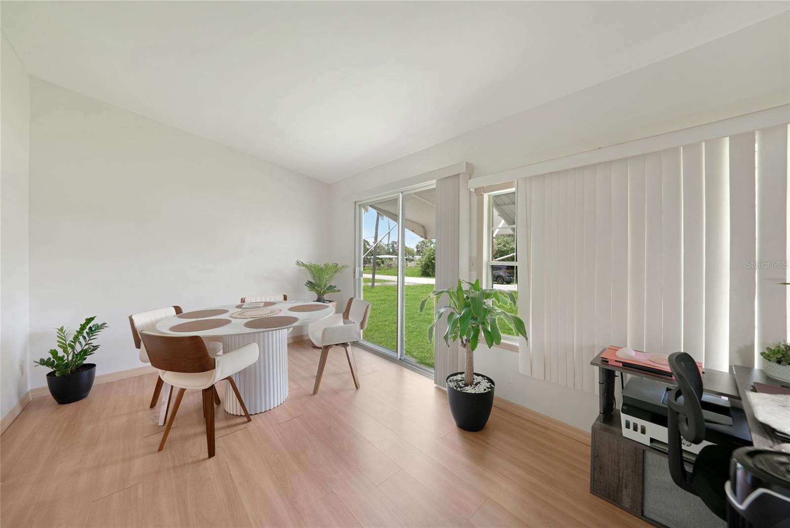 C7512298 Property Photo