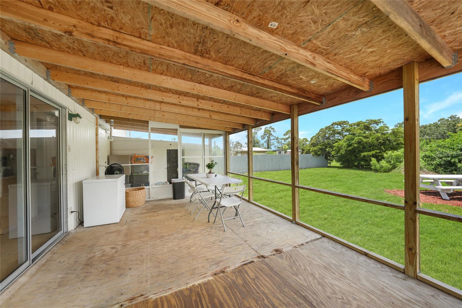 C7512298 Property Photo