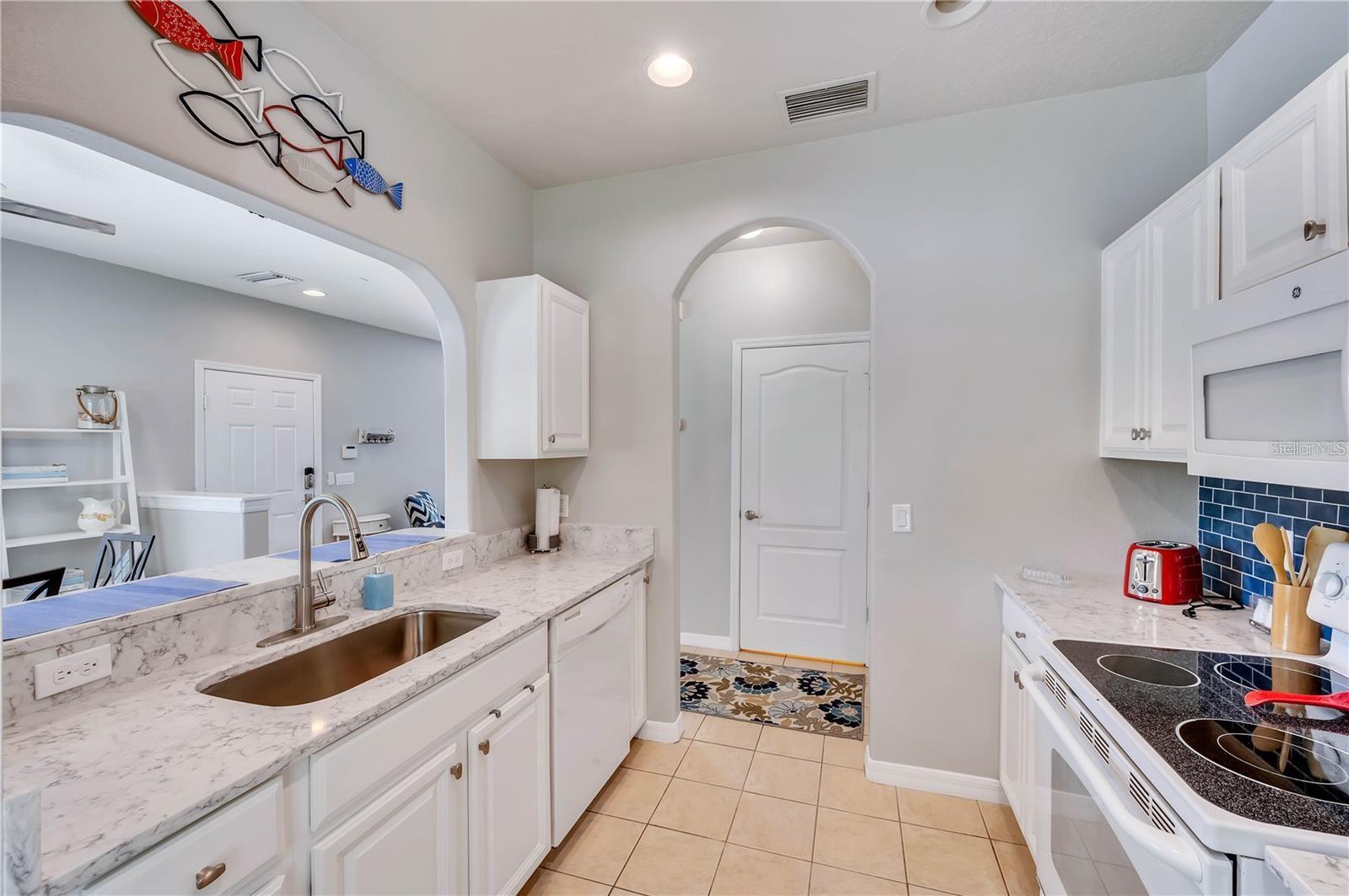 280 CAPE HARBOUR LOOP #101, BRADENTON, FL, 34212