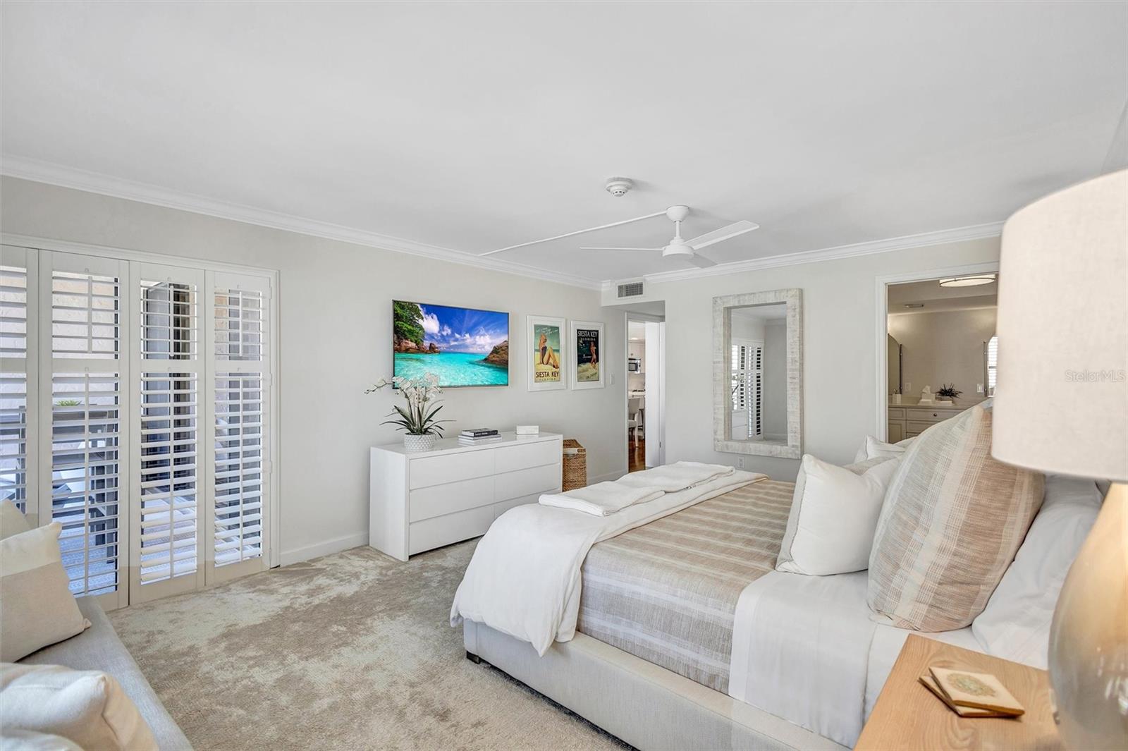 6480 MIDNIGHT PASS RD #211, SARASOTA, FL, 34242