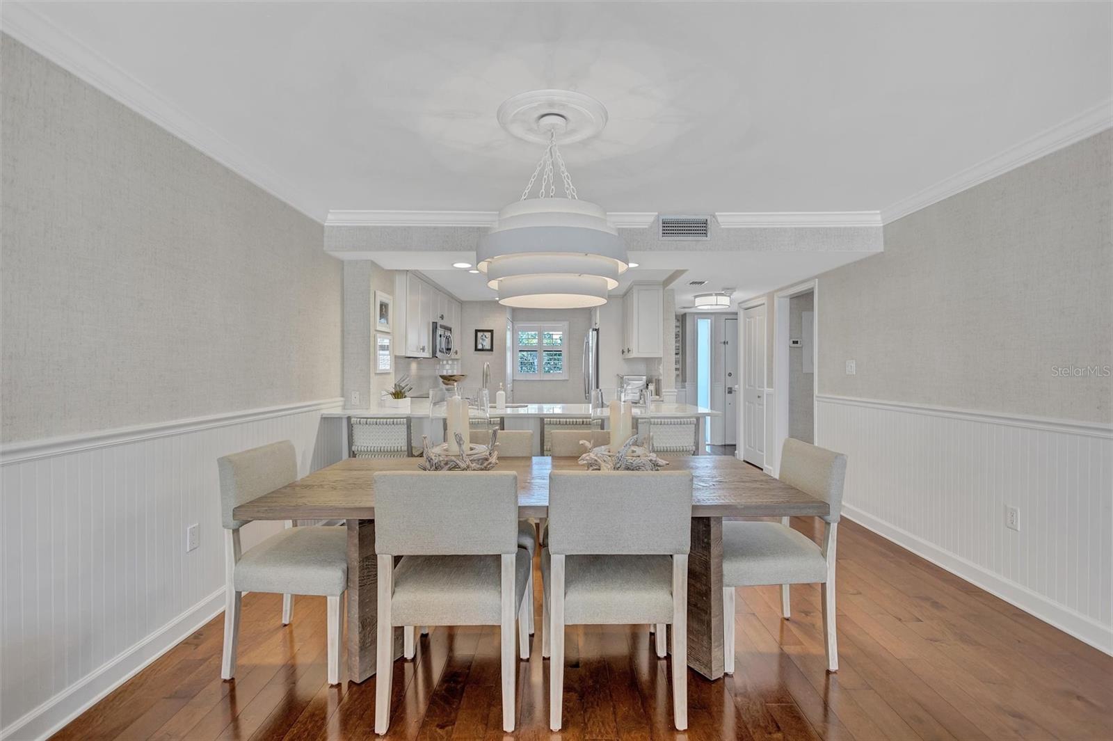 6480 MIDNIGHT PASS RD #211, SARASOTA, FL, 34242