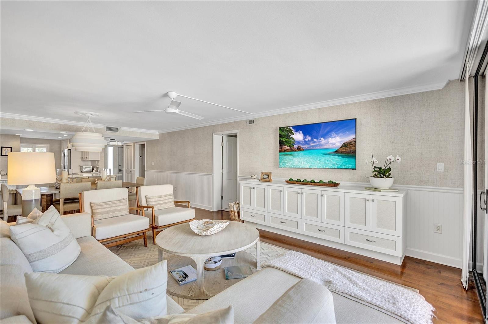 6480 MIDNIGHT PASS RD #211, SARASOTA, FL, 34242