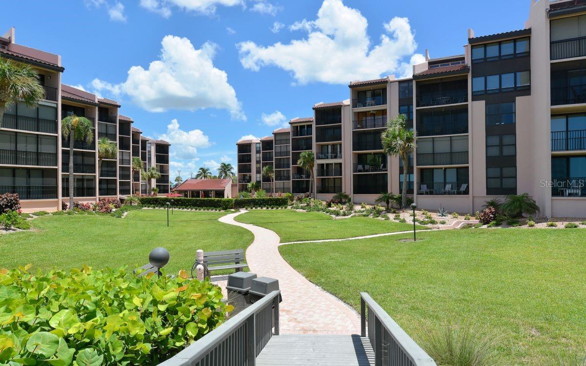 6480 MIDNIGHT PASS RD #211, SARASOTA, FL, 34242