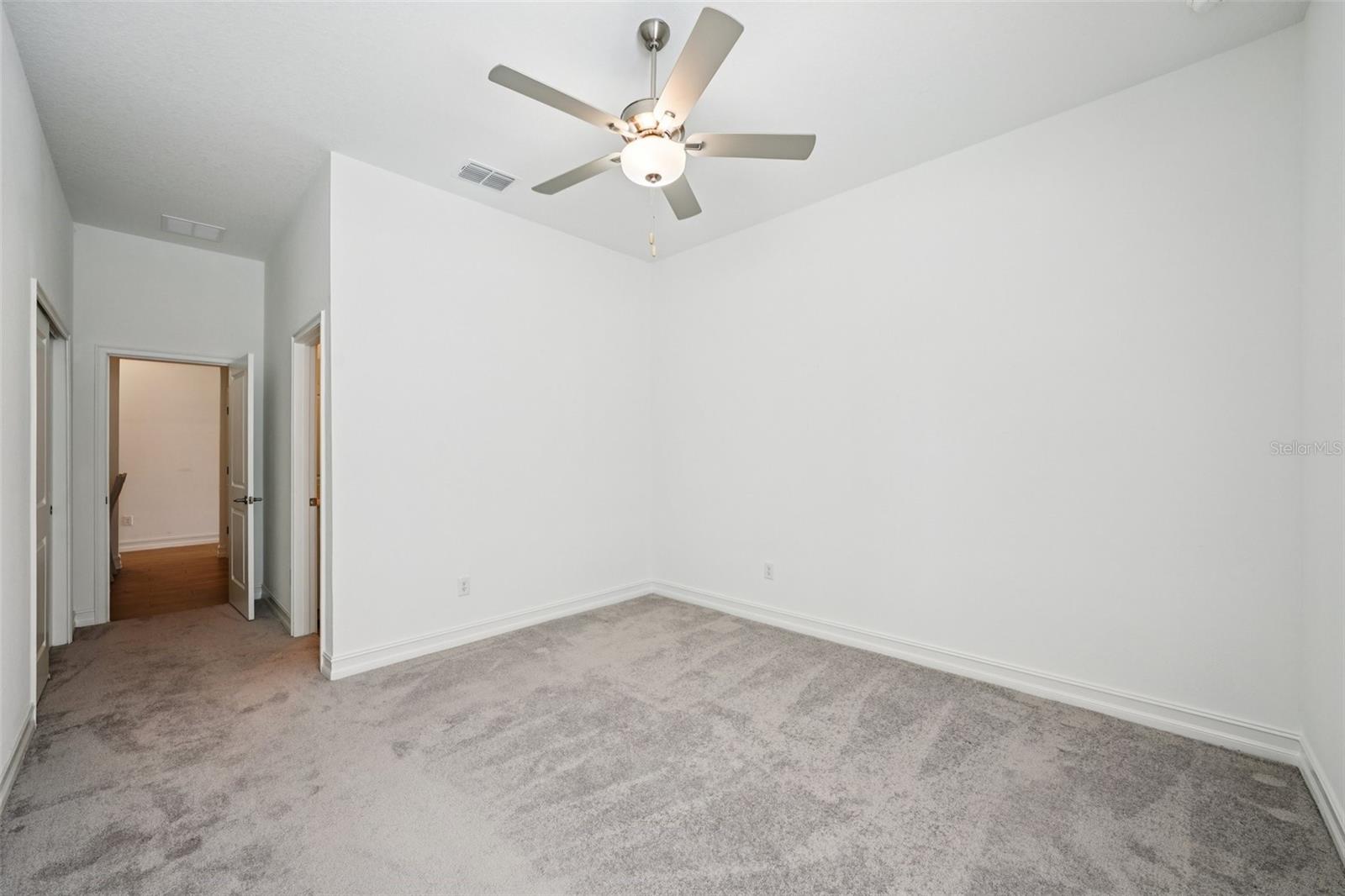 8820 LITTLE BLUESTEM DR, LAND O LAKES, FL, 34637