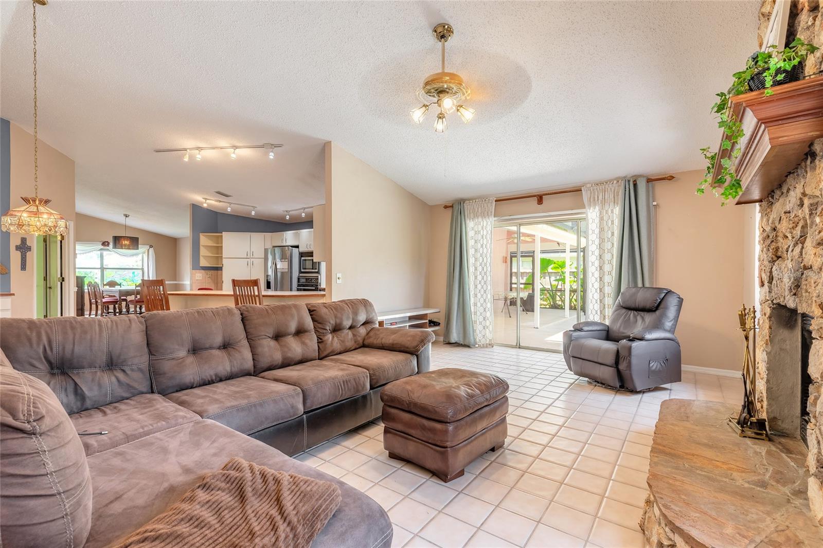 53 LAKE SUCCESS DR, PALM COAST, FL, 32137