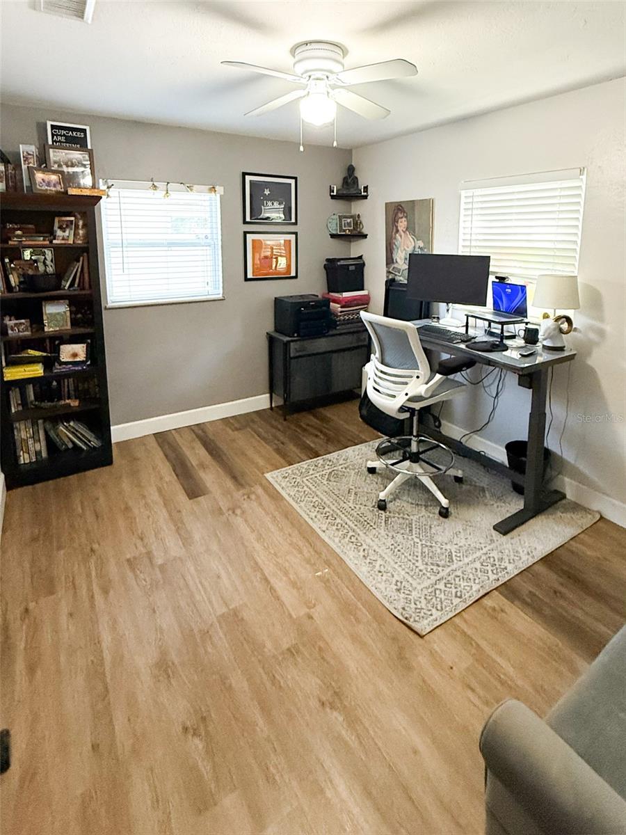 5039 DR MARTIN LUTHER KING JR ST N, ST PETERSBURG, FL, 33703