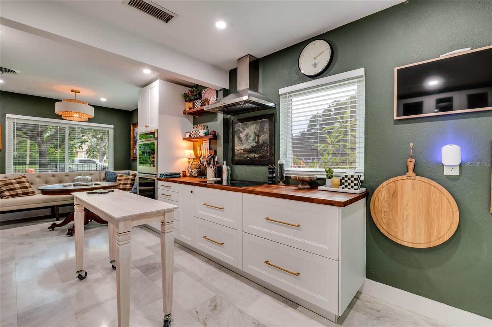 5039 DR MARTIN LUTHER KING JR ST N, ST PETERSBURG, FL, 33703