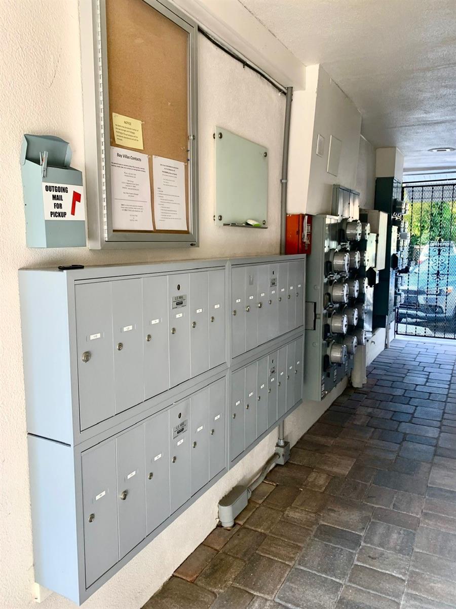 125 5TH AVE NE #240, ST PETERSBURG, FL, 33701