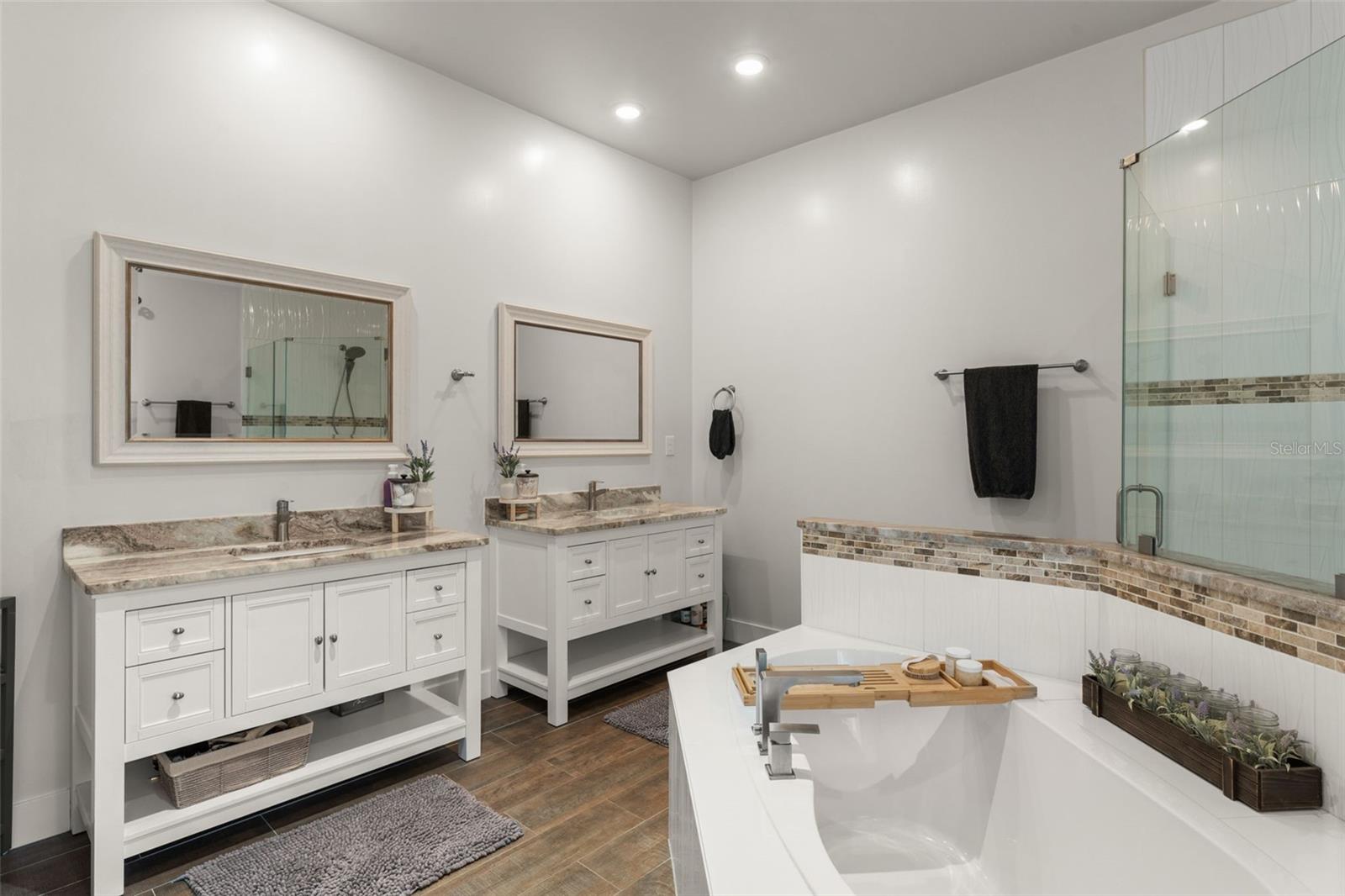 19606 REYNOLDS PKWY, ORLANDO, FL, 32833