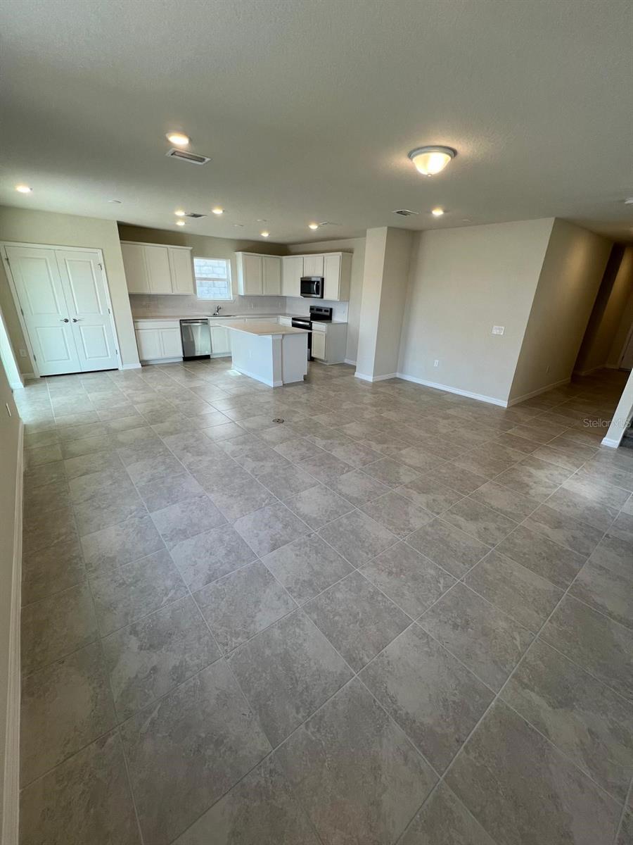 3606 CAMBRIDGE BROOK DR, DAVENPORT, FL, 33837