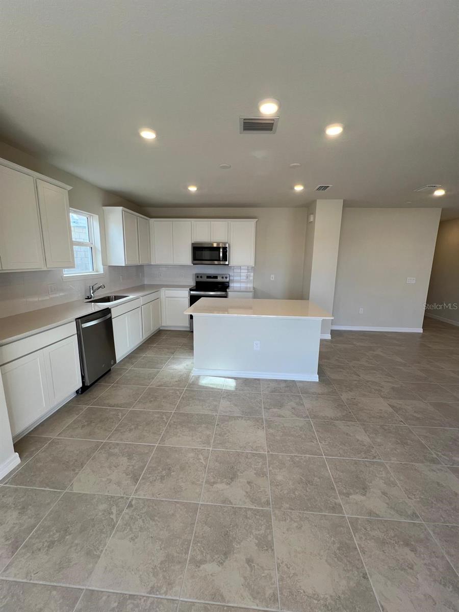 3606 CAMBRIDGE BROOK DR, DAVENPORT, FL, 33837